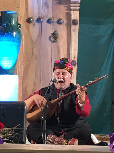 Plate II. Sohrāb Moḥammadi from Āšḵāna, Northern Khorasan, at the festival of regional music in Sanandaj, May 2016. Photograph by and courtesy of the author.